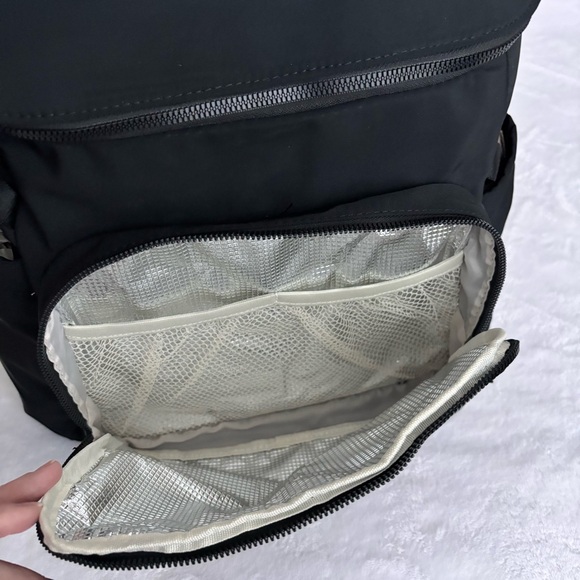 SINCERELY JULES On-The-Go Family Backpack With Changing Mat - Picture 6 of 16